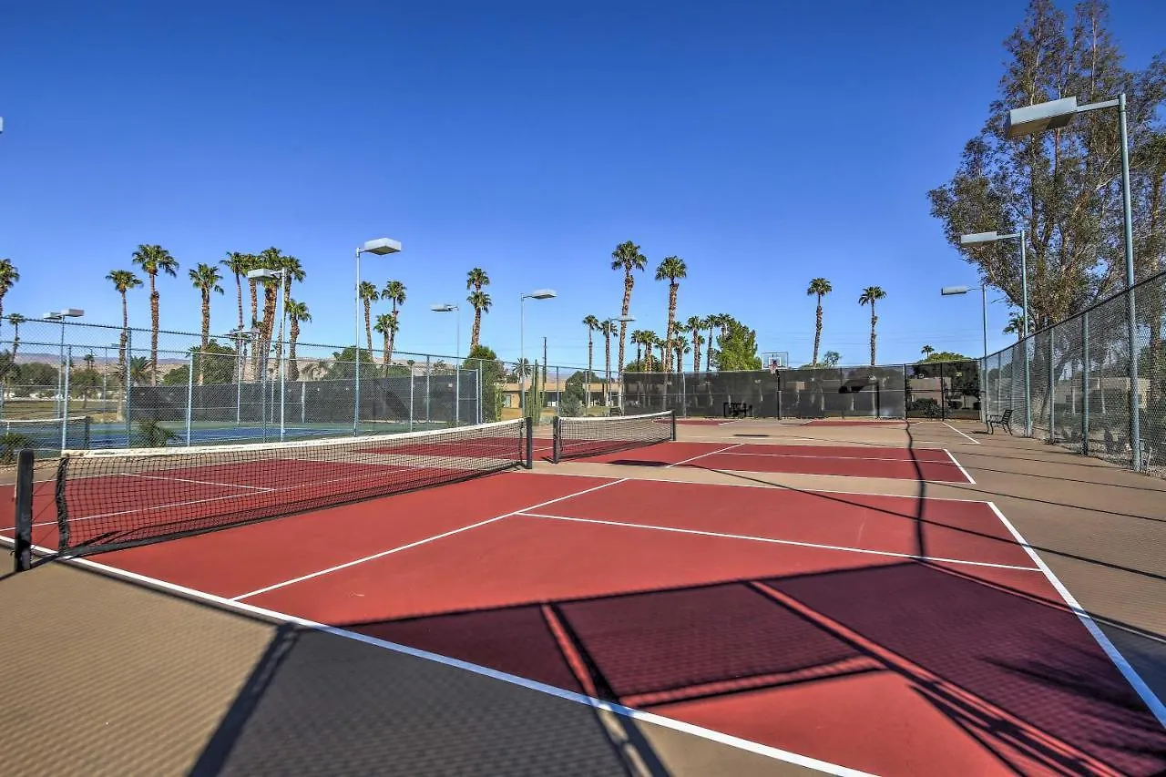 Apartment Renovated Palm Springs Condo With Resort Perks! Cathedral City United States