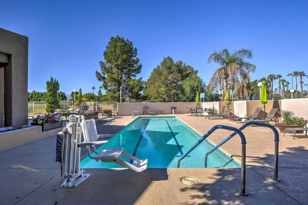 Renovated Palm Springs Condo With Resort Perks! Cathedral City 0*,