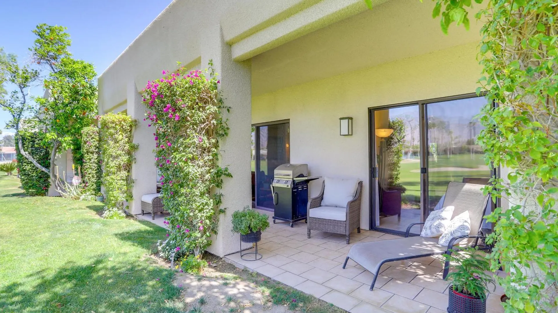 Apartment Renovated Palm Springs Condo With Resort Perks! Cathedral City